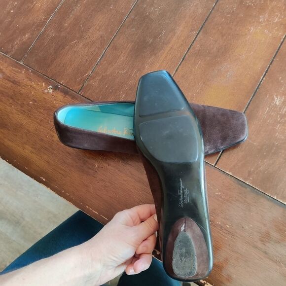 𝅺salvatore Ferragamo boutique vintage 90s brown suede loafers size 7 - Picture 9 of 9